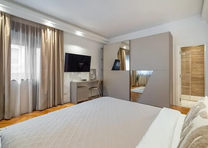 Retro Chic * 부쿠레슈티