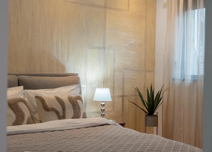 Apartment Retro Chic *