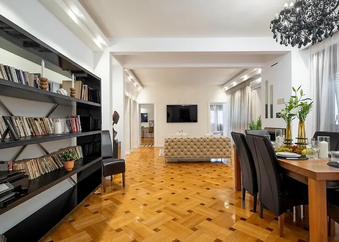 Apartment Retro Chic Bucharest