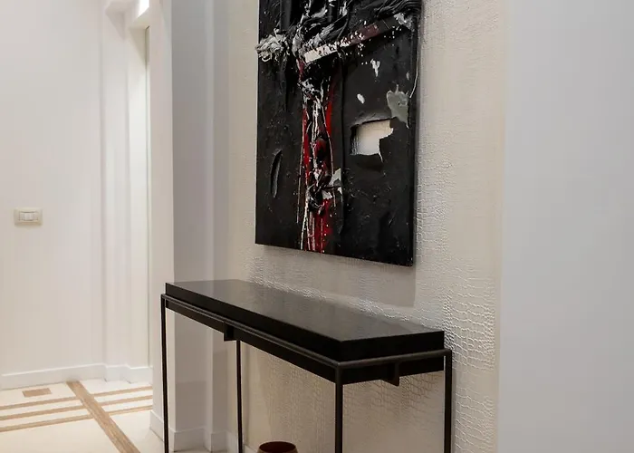 Retro Chic Apartment *