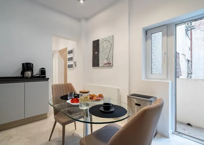 Retro Chic * Bucharest