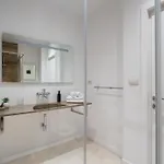 Retro Chic 부쿠레슈티